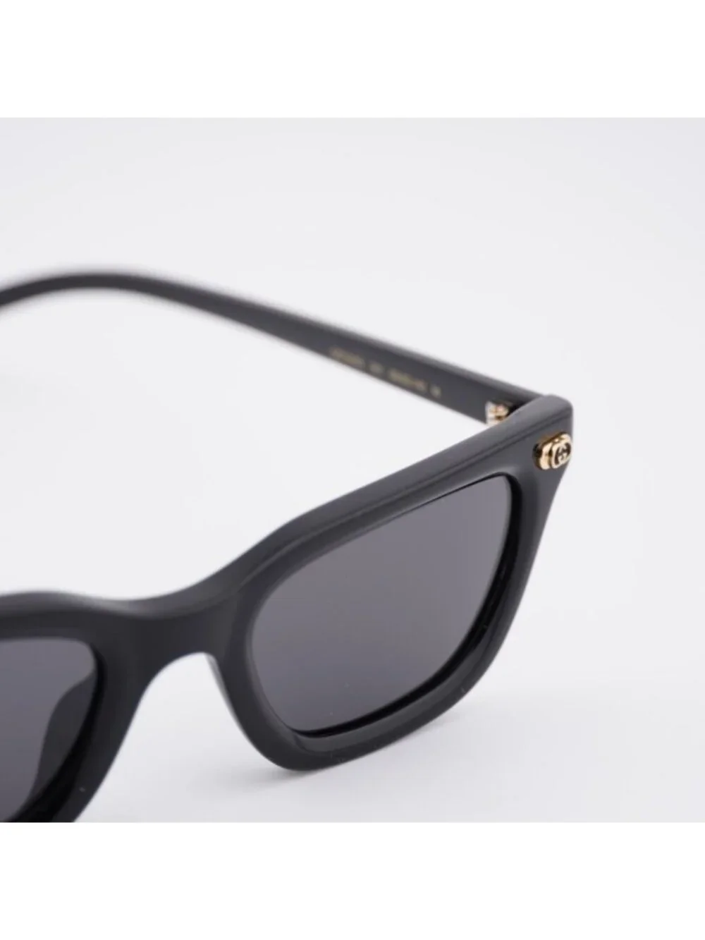 Gucci GG1944S 001 Sunglasses Black Rectangle Frame, Grey Lenses